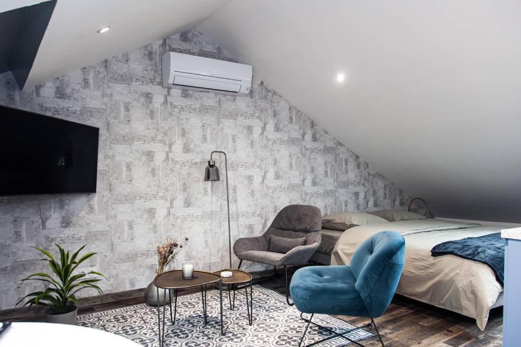 Le Studio 40 Châteauroux エクステリア 写真